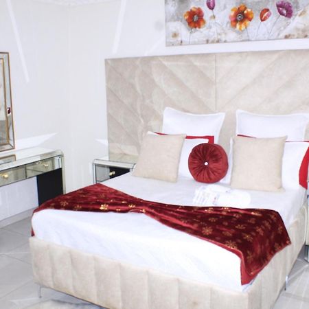 Angelocean Guest House Эмалахлени Экстерьер фото